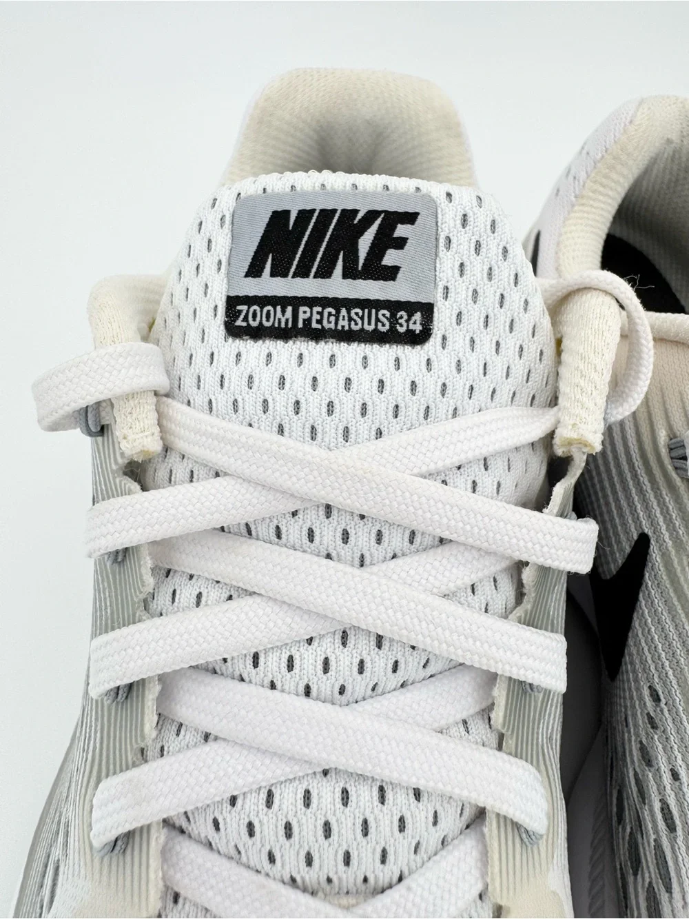 NIKE Air Zoom Pegasus 34 Running Shoes 7.5 White Anthracite Breathable - Picture 10 of 12